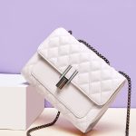 Wholesale Women Lozenge Pattern Chain Genuine Leather Messenger Bags