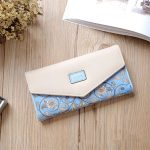 Wholesale Woman Flower Printed Color Blocking Buckle Three Fold Purses - Image 10
