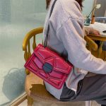 Wholesale Women Fashion Metal Chain Rivet Decor Crossbody Square Bag - Image 7