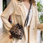 Wholesale Women Fashion Color Blocking Leopard Printed Triangle Shape Bag - Image 18