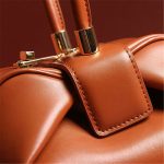 Wholesale Women Fashion Creative Dumpling Shaped Solid Color Handle Bag - Image 5