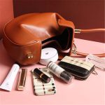 Wholesale Women Fashion Creative Dumpling Shaped Solid Color Handle Bag - Image 4
