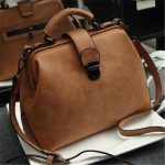 Wholesale Women Retro Large Capacity Rhombus Stitching Doctor Bag - Image 13
