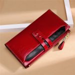 Wholesale Women Retro Bifold Zipper Leather Purse