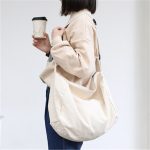 Wholesale Women Fashion Solid Color Zipper Canvas Shoulder Bag