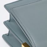 Wholesale Women Simple Style Solid Color Magenetic Bukle Underarm Bag - Image 6