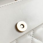 Wholesale Fashion Rhombus Pattern Bow Decoration Crossbody Bags - Image 4