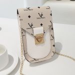 Wholesale Women Fashion Printed Clamping Chain Crossbody Bag Purses - Image 6