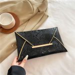 Women Fashion Creative Contrast Color Snakeskin Pattern Purses - Image 5