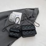 Wholesale Women Fashion Casual Solid Color Rhomboid Chain Crossbody Bag - Image 6