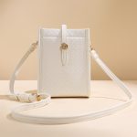 Wholesale Women Fashion Casual Woven Printed Crossbody Bag - Image 5