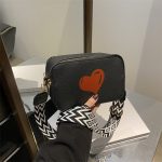 Wholesale Fashion Heart Print Wide Strap Crossbody Bag - Image 6