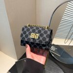 Wholesale Women Fashion Casual Pattern Chain Crossbody Bag - Image 2