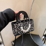 Wholesale Summer Shiny Sequin Pearl Strap Crossbody Mini Bag - Image 6
