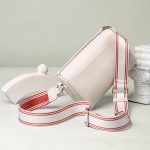 Wholesale Women Fashion Casual Square Wide Strap Crossbody Bag - Image 5