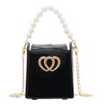 Wholesale Women Fashionable Heart-Shaped Square Pearl Chain Crossbody Bag - Image 6