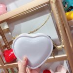 Wholesale Women Fashion Cute Heart-Shaped Zipper Chain Mini Crossbody Bag - Image 6