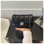 Wholesale Women Fashion Solid Color Diamond Flap Square Chain Crossbody Bag - Image 6