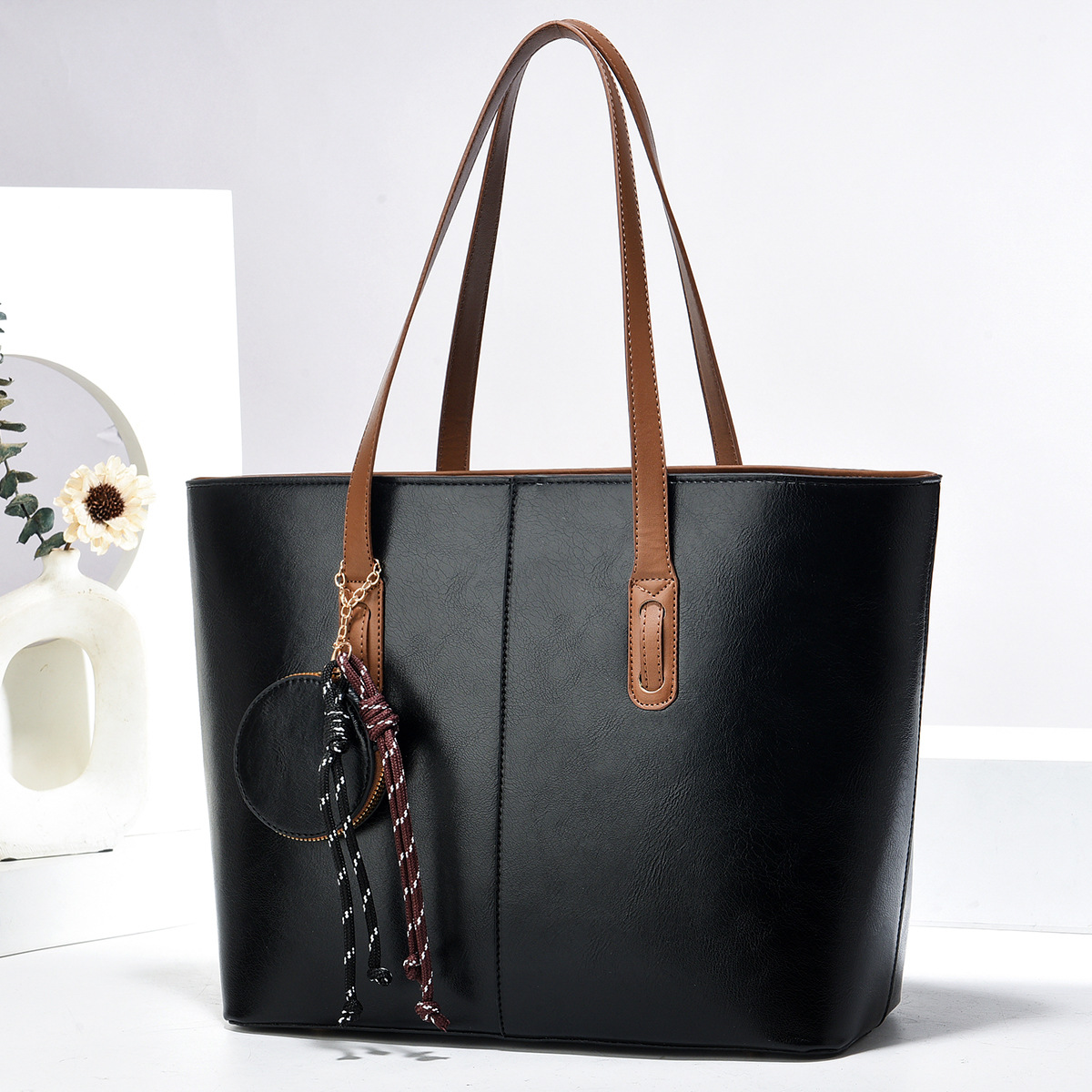 color_0-200 Wholesale Women Casual Solid Color Large Capacity Handbag - Image 1