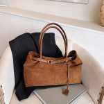 Wholesale Women Fashion Retro Casual Suede Large Capacity Handbag - Image 4