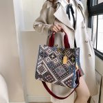 Wholesale Women Fashion Large Capacity Canvas Color Block Square Tote Bag - Image 2