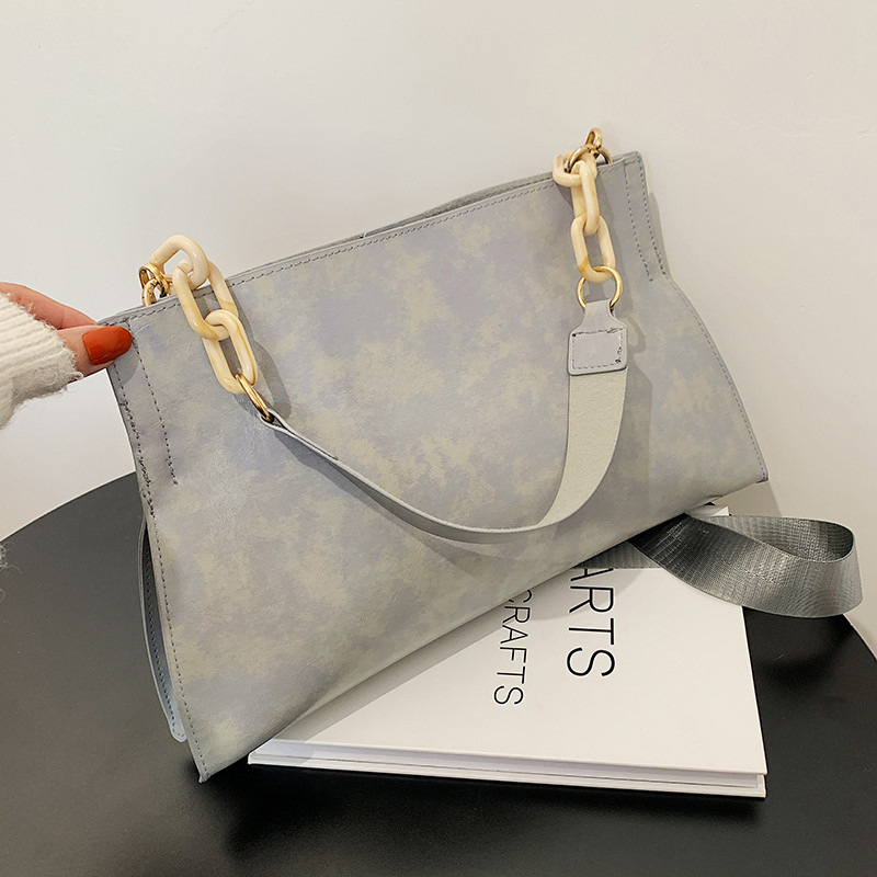 color_0-402 Large Capacity Women Autumn And Winter Simple Solid Color Shoulder Bag - Image 1