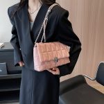 Wholesale Women Fashion Casual Solid Color Rhombus Chain Shoulder Bag - Image 6