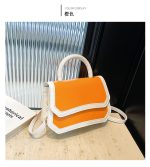 Wholesale Simple Contrast Flip-On Shoulder Bag - Image 6
