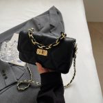 Wholesale Popular Diamond Lattice Chain Square Shoulder Bag - Image 6