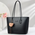 Wholesale Women Fashion Casual Large Capacity Bear Pendant Tote Bag - Image 5