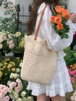 Wholesale Hollow Crochet Floral Women Woven Bag - Image 6
