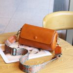 Wholesale Women Fashion Retro Cylinder Leather Shoulder Bag - Image 4