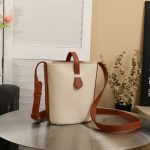 Wholesale Women Soft Leather Crossbody Mobile Phone Bag - Image 6