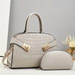 Women Fashion Classic Crocodile Handbag Set - Image 3