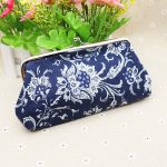 Wholesale Women Fashion Fabric Ethnic Style Simple Buckle Long Coin Purse - Image 9