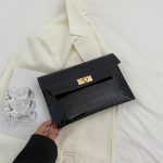 Women Simple Crocodile Flap Lock Rectangular Purses - Image 7