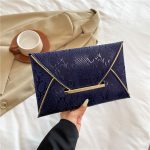 Women Fashion Creative Contrast Color Snakeskin Pattern Purses - Image 6