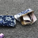 Women Fashion Buckle Vintage Blue And White Porcelain Canvas Mini Compact Wallet - Image 9