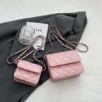 Wholesale Women Fashion Casual Solid Color Rhomboid Chain Crossbody Bag - Image 7