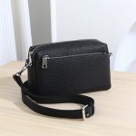 Wholesale Women Fashion Simple Solid Color Large Capacity Crossbody Bags - Image 6