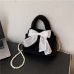 Wholesale Women Simple Cute Plush Bow Pearl Chain Crossbody Bag - Image 7