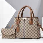 Wholesale Women Fashion Casual Rhombus Printed Large Capacity Handbag Two-Piece Set - Image 2