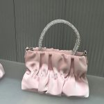 Wholesale Women Fashion Creased Cloud Bag Chain Crossbody Bag - Image 7
