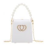 Wholesale Women Fashionable Heart-Shaped Square Pearl Chain Crossbody Bag - Image 5