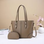 Wholesale Women Fashion Casual Bag Contrast Color Large Capacity Handbag Set - Image 4