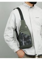 Wholesale Men Fashion Casual Commuter Camouflage Chest Bag - Image 7