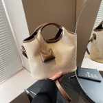 Wholesale Women Fashion Casual Solid Color With Pendant Handbag - Image 5