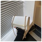 Wholesale Simple And Fashionable Square Flip Shoulder Bag - Image 8