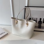 Wholesale Women Fashion Casual Simple Solid Color Large Capacity Shoulder Bag - Image 6