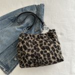 Autumn And Winter Women Fashion Casual Leopard Plush Chain Tote Bag - Image 7